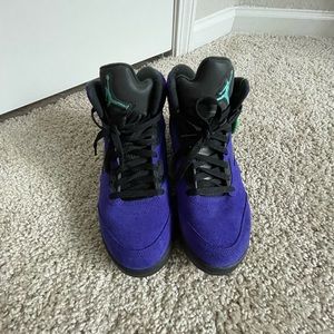 2020
Air Jordan 5 Retro 'Alternate Grape'